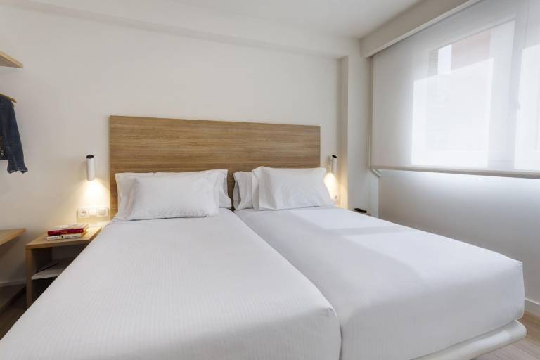 Sercotel Logrono Suites — photo 2