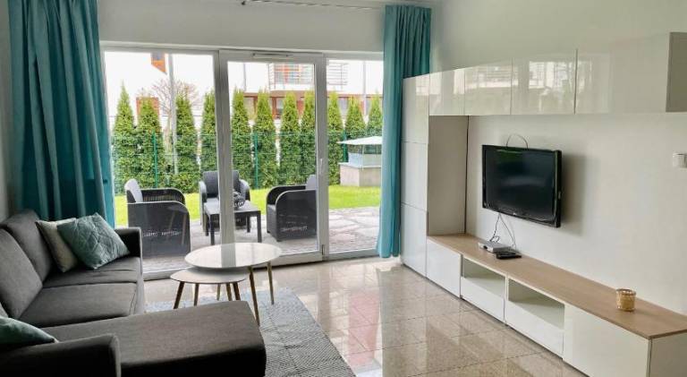 Wonderful holiday apartment with terrace & garden | Next to the beach | Pets are welcome in Swinoujscie
