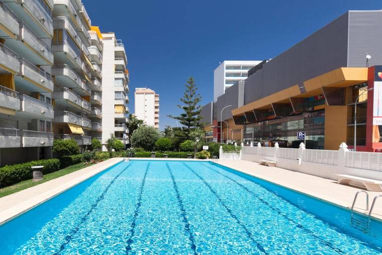 'Terrazas Playa Gandia' Apartment with Sea View, Wi-Fi and Air Conditioning in Gandia