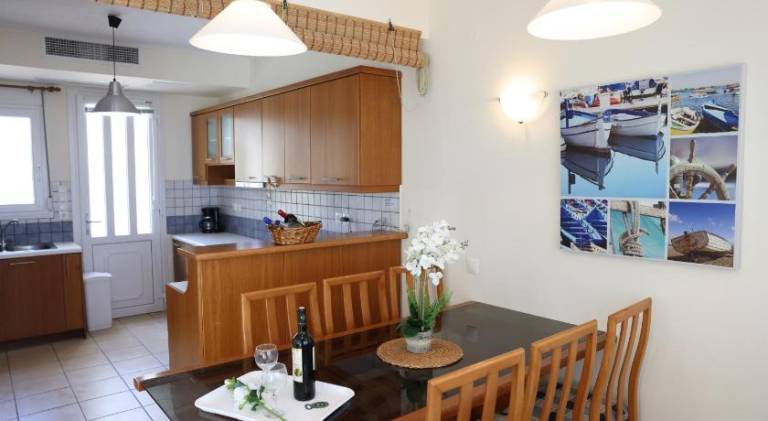 Rental apartment with patio & yard | Good for workation — photo 4