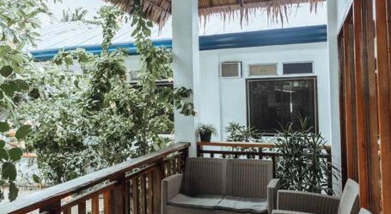 Vacation home | Beach nearby | Pets allowed — photo 5