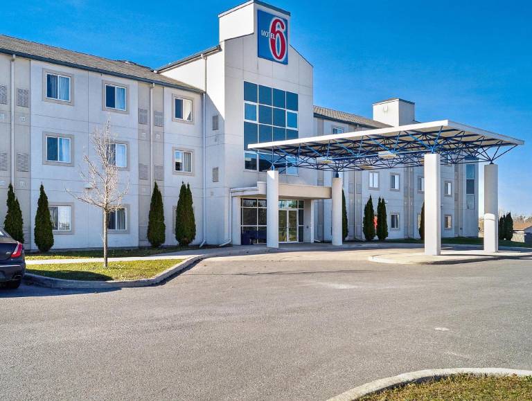 Motel 6 Peterborough, ON in Peterborough, ON