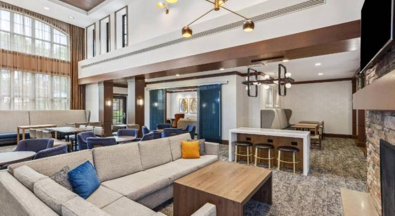 Staybridge Suites Albany Wolf Rd - Colonie Center by IHG — photo 2