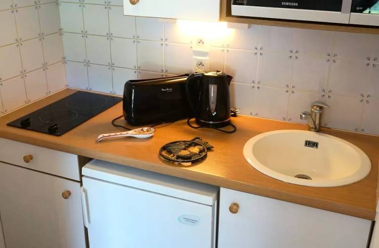 Apartment with 1 room for 4 persons — photo 2