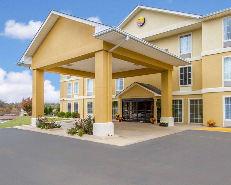 Comfort Inn Poplar Bluff North in Poplar Bluff, MO