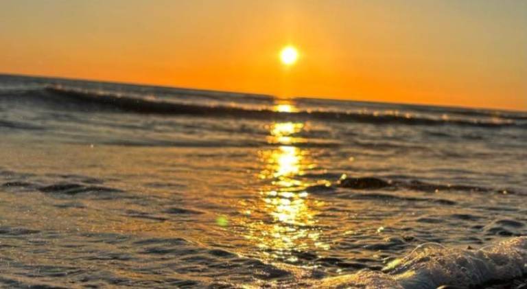 Welsh Bayview Retreat 2-Bed Caravan & 2-Bed Chalet at Clarach Bay Holiday Village in Aberystwyth