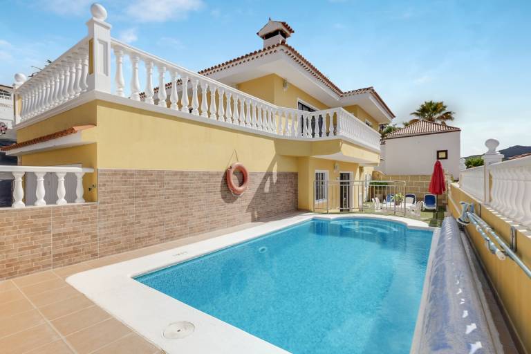 Apartment Villasol Pet-Friendly, with Pool, Wi-Fi, Terrace, Mountain and Sea Views — photo 3