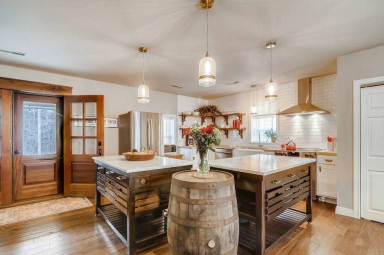 House  Leipers Fork