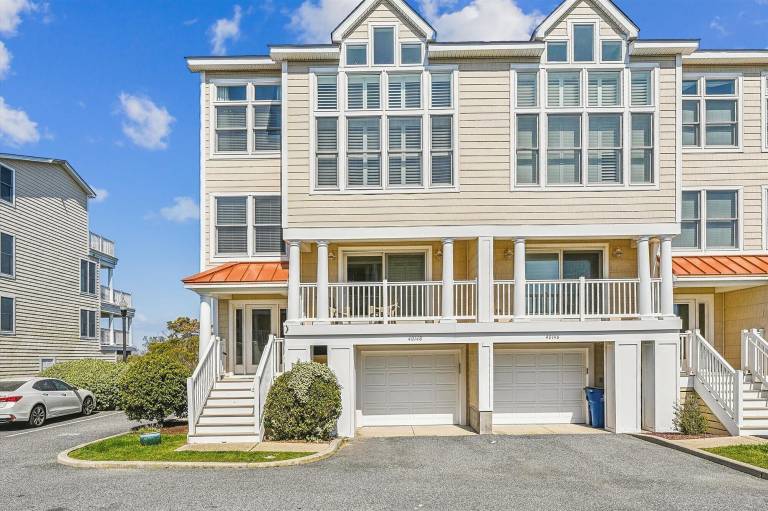 House Fenwick Island