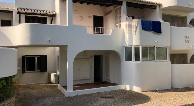 Holiday apartment with pool in Albufeira
