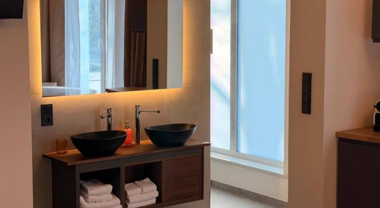 Villa with hot tub & sauna | Pets are welcome — photo 5