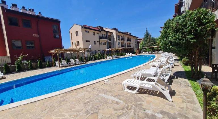 Holiday apartment with pool — photo 3