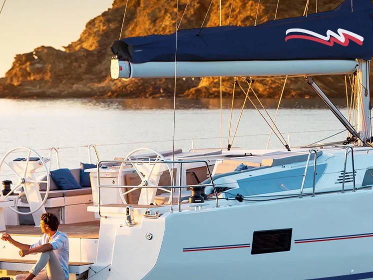15 M² Houseboat ∙ 2 Bedrooms ∙ 4 Guests - Caribbean