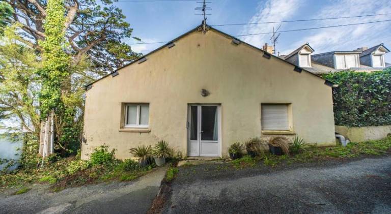 House with 2 rooms for 5 persons — photo 4