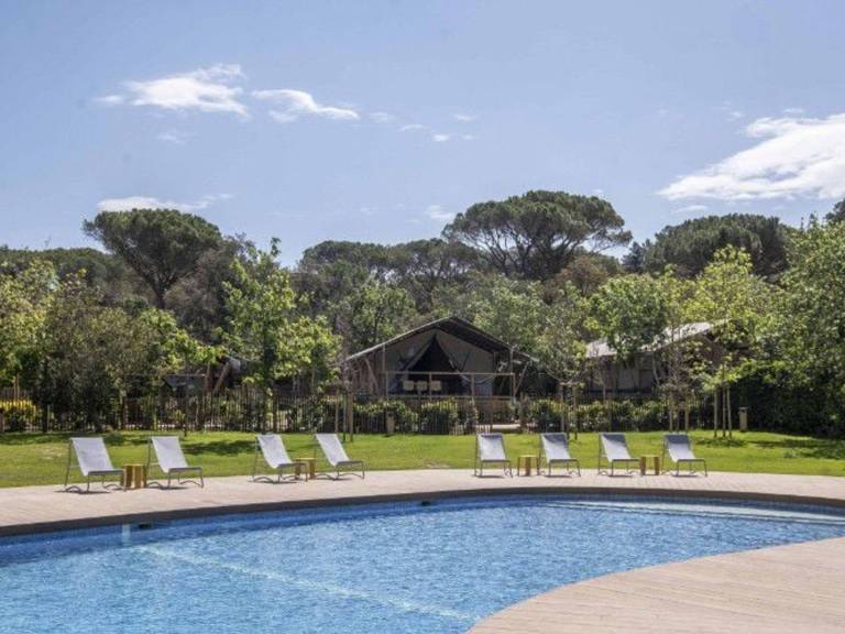 Mobile home with pool in Sant Feliu de Guíxols