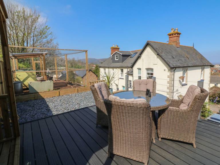 Fully equipped cottage with garden | Beach view | Pets allowed — photo 2