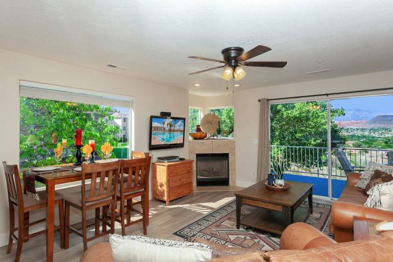 Condo  Santa Clara
