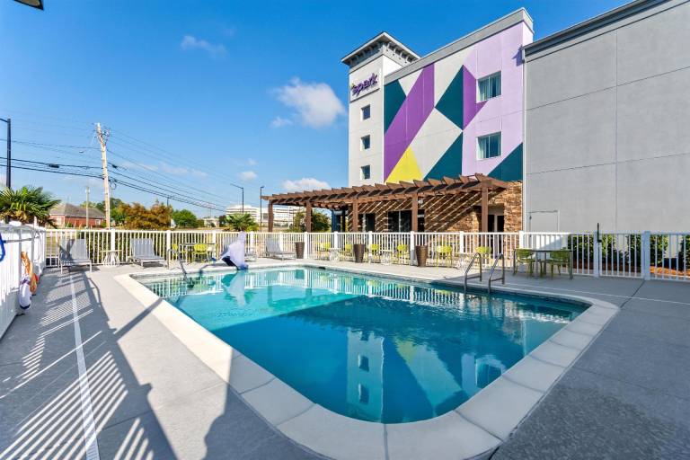 Spark by Hilton Dothan — photo 2