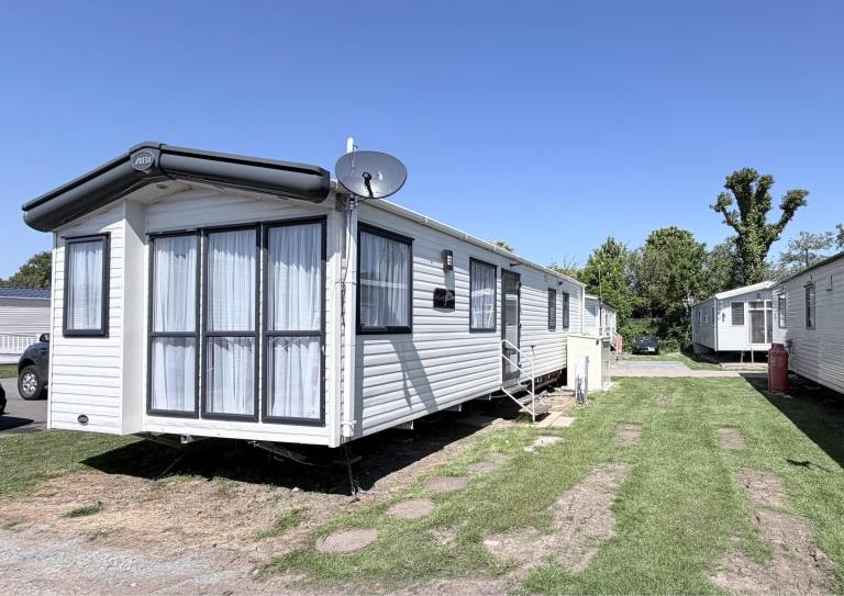 Caravan Felixstowe