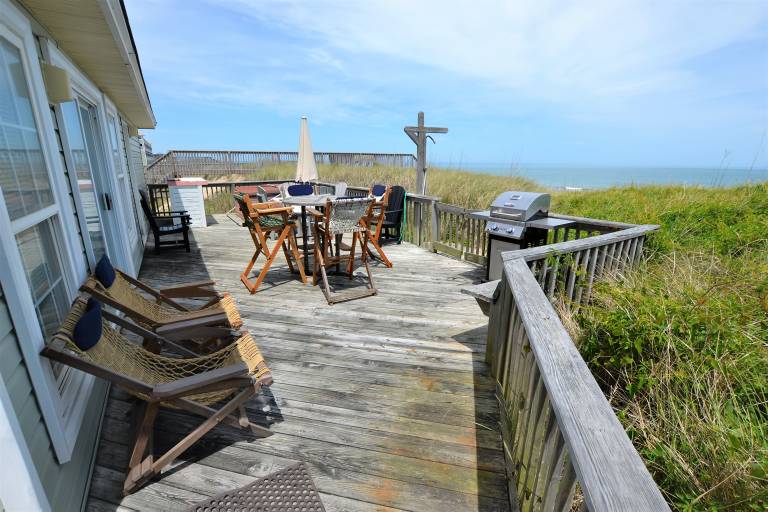Perched atop the dune and great ocean views! — photo 5