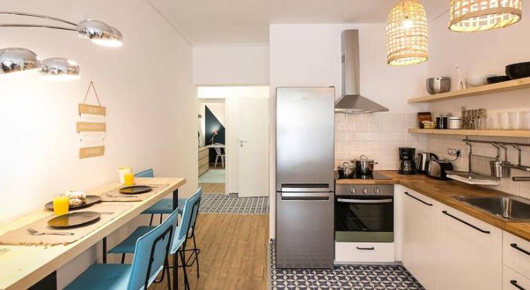 Boho Chic Apartment, Agia Sofia District FeelsLikeHome — photo 3