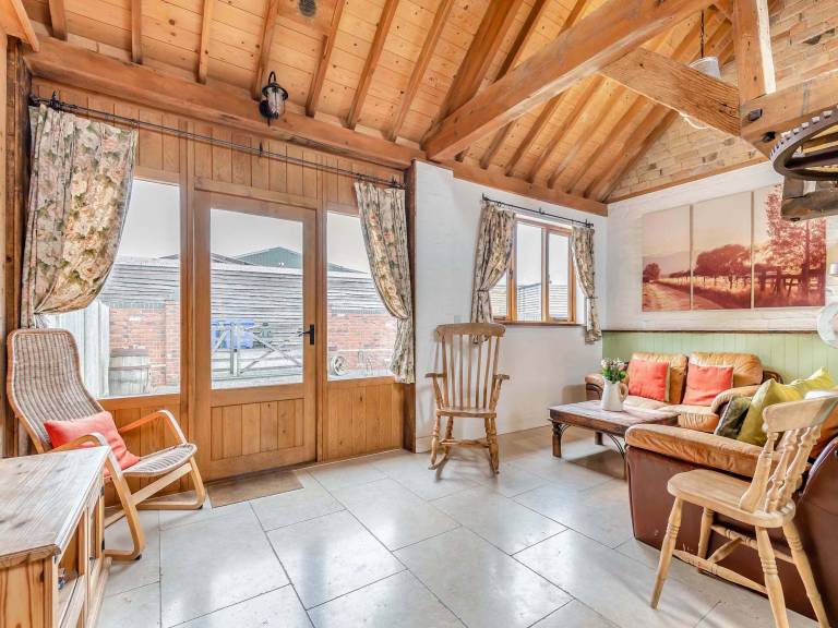 Child-friendly cottage with garden | Pets allowed — photo 5