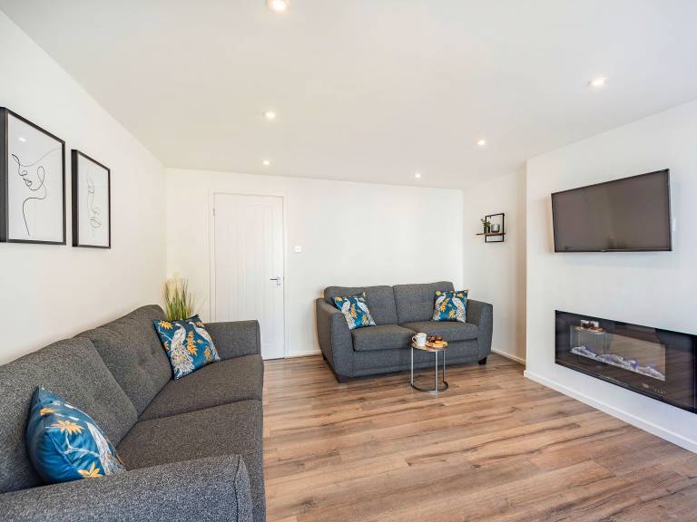 Family-friendly beautiful cottage with garden | River view | Pets allowed in Alnwick