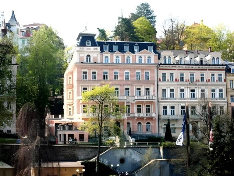 Humboldt Park Hotel & Spa in Karlovy Vary