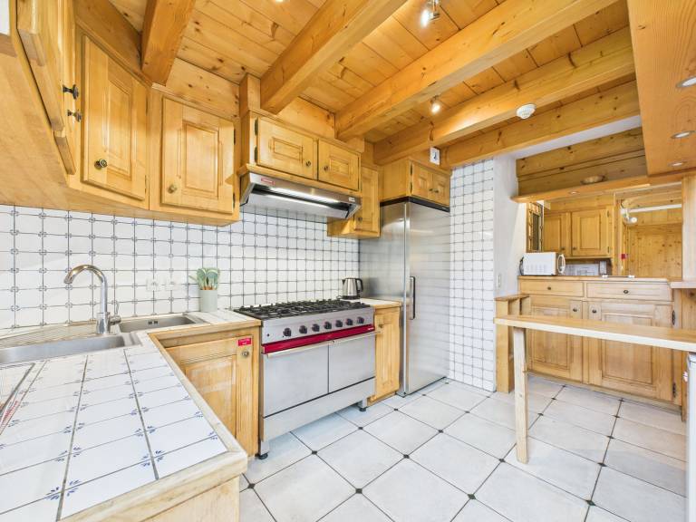 Chalet with sauna & jacuzzi | Mountain view — photo 4