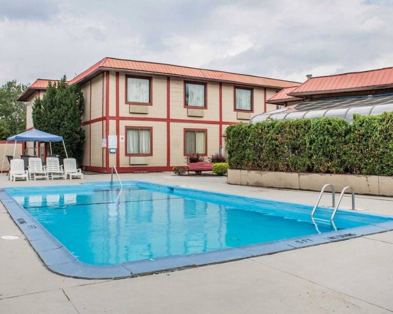 Motel  South Side