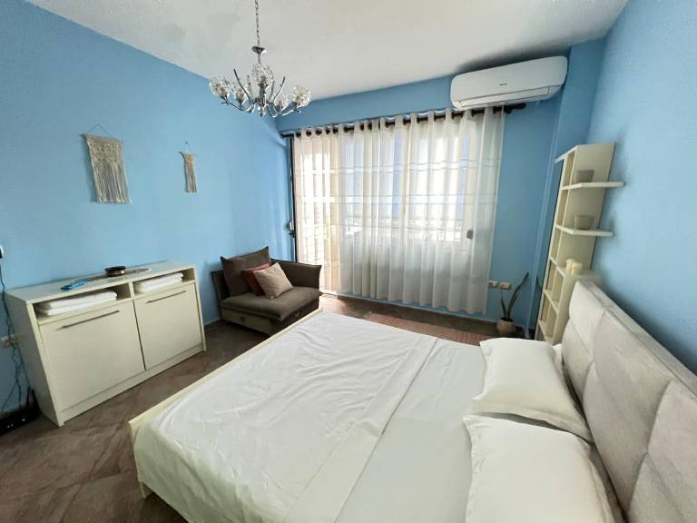 Apartment with 2 rooms for 5 persons — photo 2