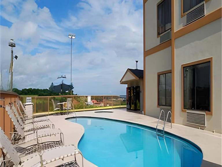 Holiday Inn Express Dandridge By IHG — photo 5