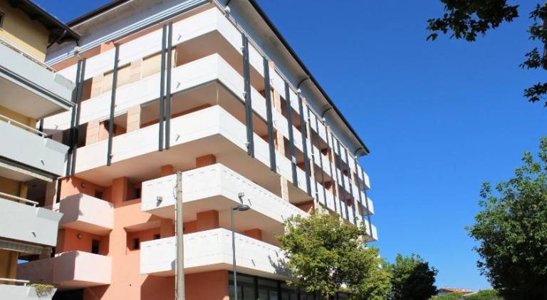 Rental apartment with patio | Close to the beach | Pets are welcome in Grado