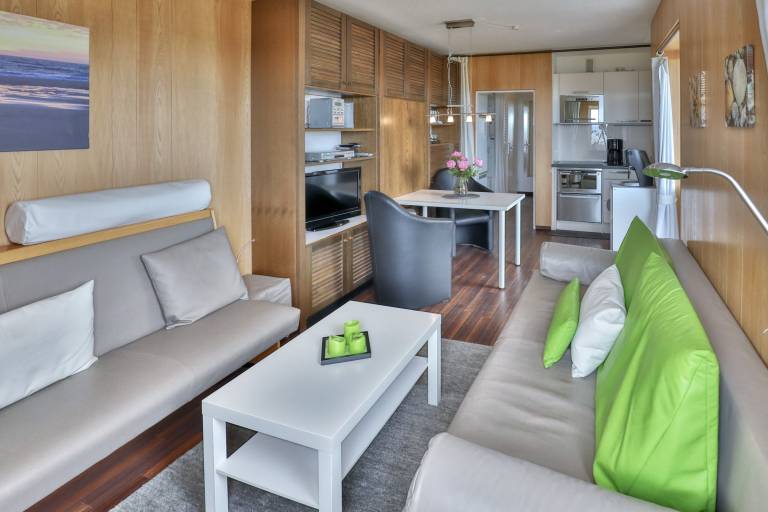 Terrassenhaus FeWo 76