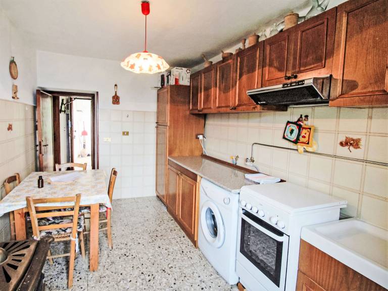 Rental apartment with garden — photo 4