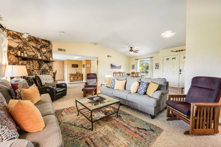 House Dove Valley Ranch