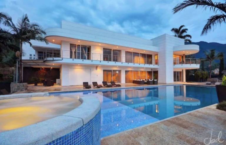 Villa Medellín