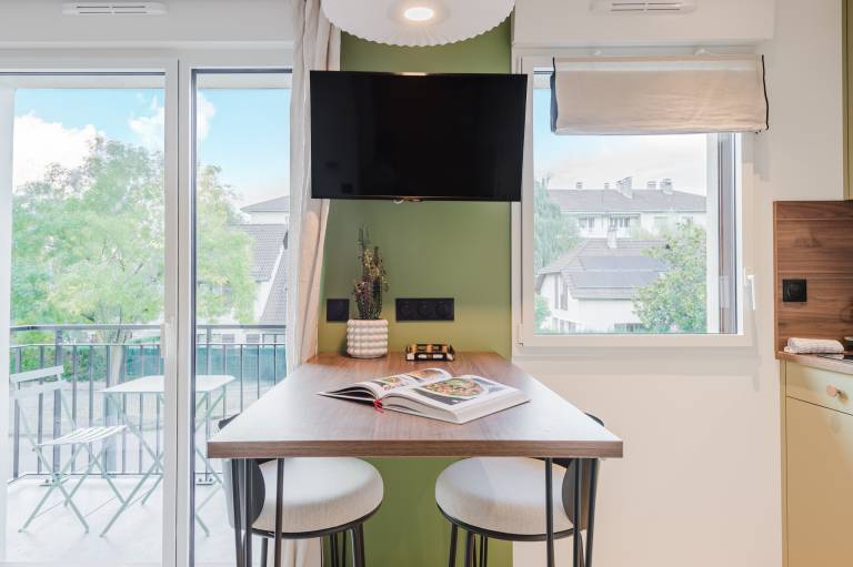 Wonderful aparthotel | City view | Good for workation | Pets allowed — photo 4