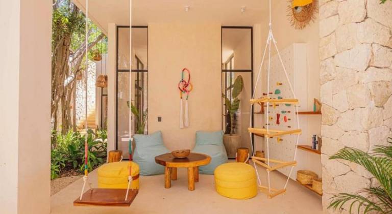 Apartment with patio & pool — photo 5