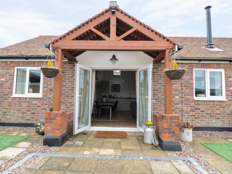 Cottage  Lydney