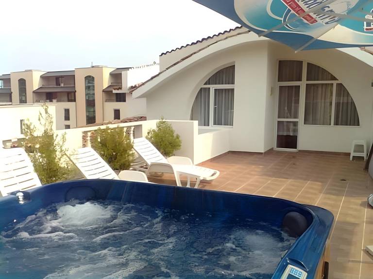 Victoria Family Hotel — photo 5