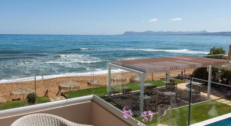 Serviced apartment with pool, terrace & garden | Next to the beach | Pets are welcome — photo 5