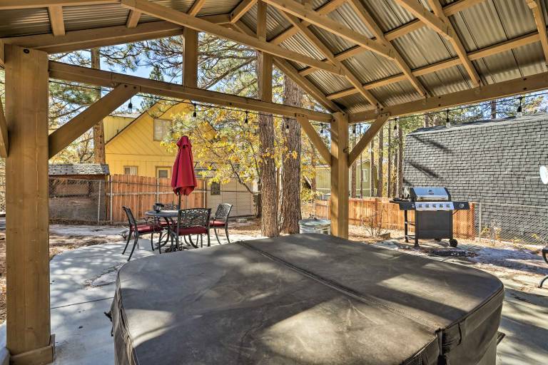 Cozy A-Frame w/ Hot Tub Near Arrowbear Lake! — photo 3