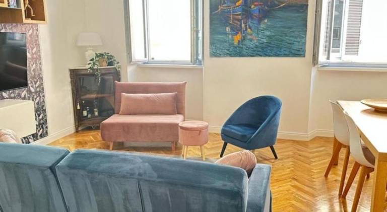 Apartment with patio | Next to Pantheon — photo 3