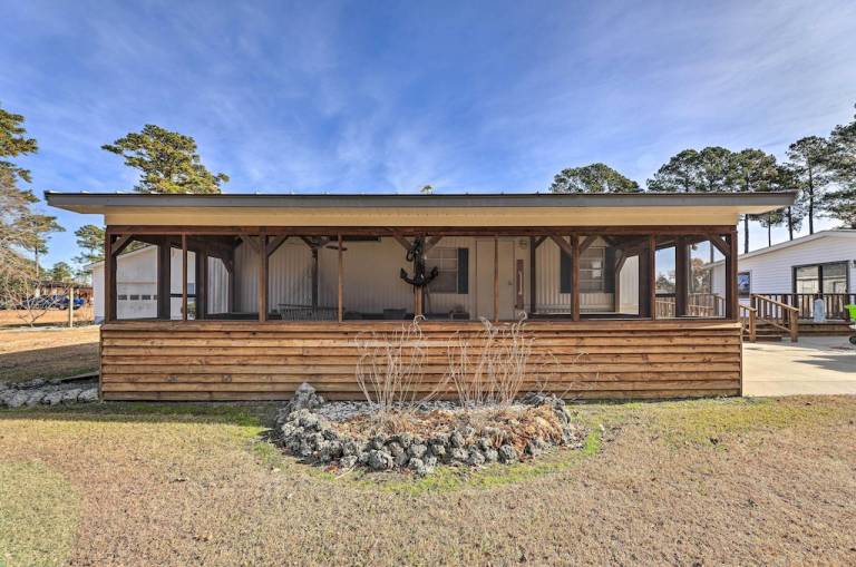 Cabin  Oriental
