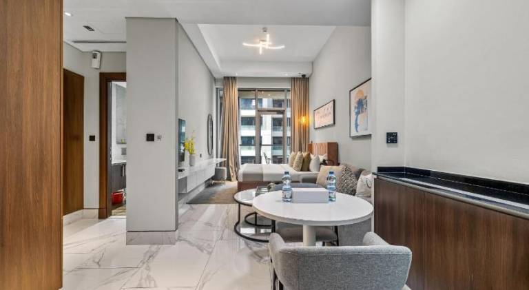 Rental apartment with jacuzzi, sauna & terrace — photo 4