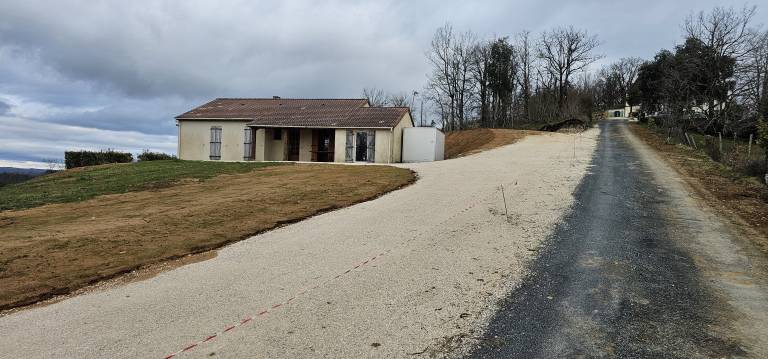 Fully equipped house with garden, private pool & BBQ | Panoramic view | Dogs allowed — photo 3