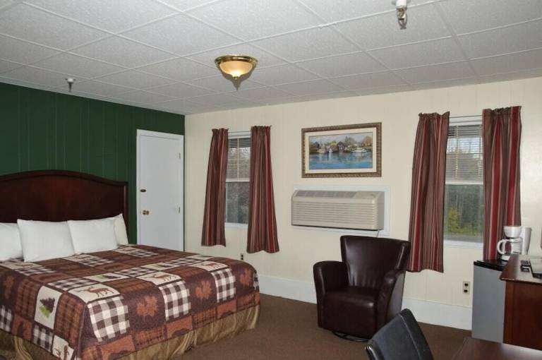 Resort  Lewiston