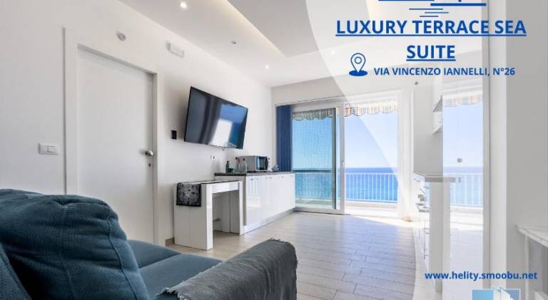 Apartment with terrace in Parghelia