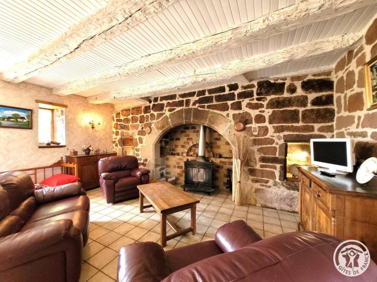 Gite with yard, terrace & barbecue — photo 4